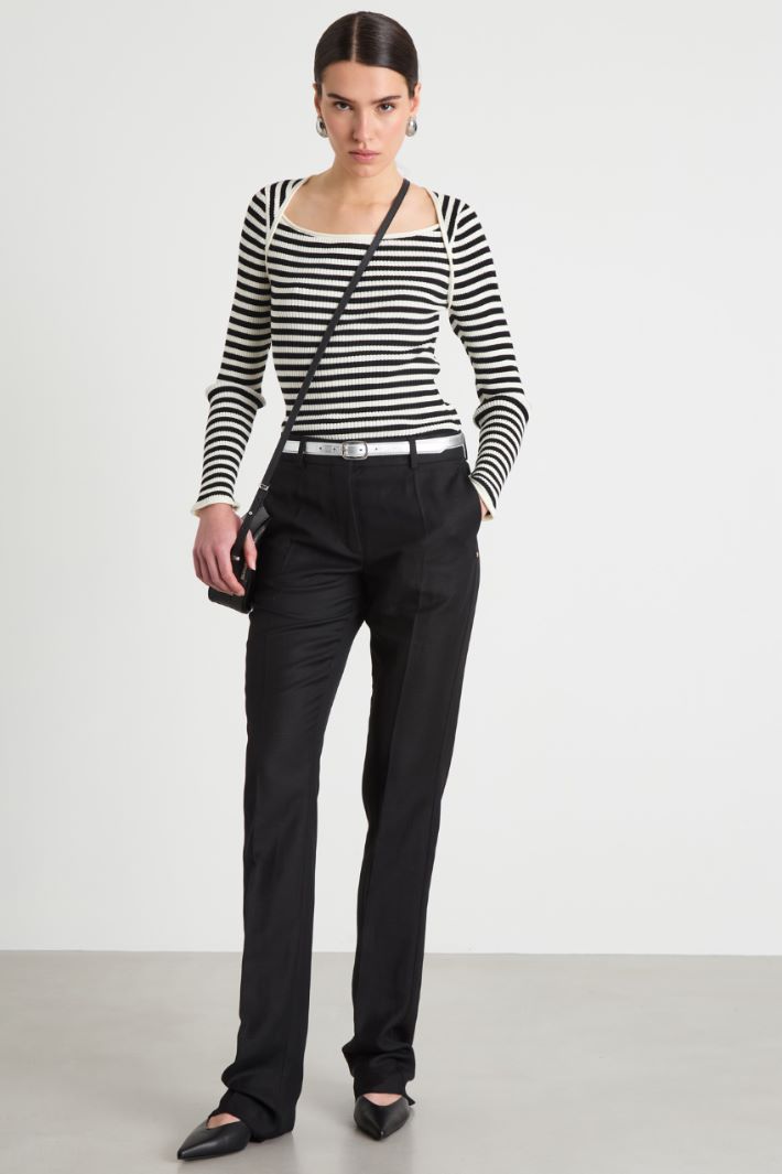 Pantalón recto de sarga Intrend