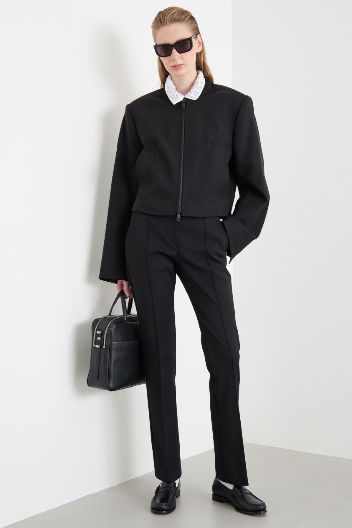 Pantalone slim fit Intrend