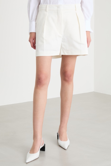 Shorts in gabardina stretch