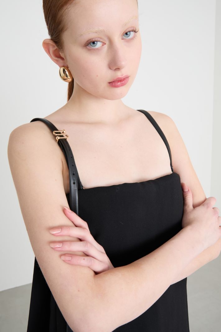 Off-shoulder cady top Intrend - 3