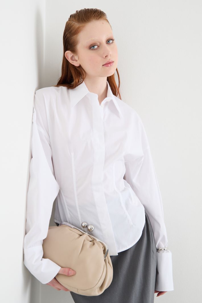 Rounded-hem poplin shirt Intrend - 2