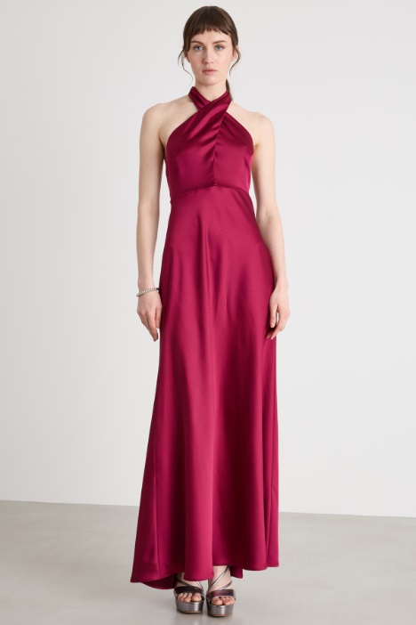 Abito lungo in raso fluido