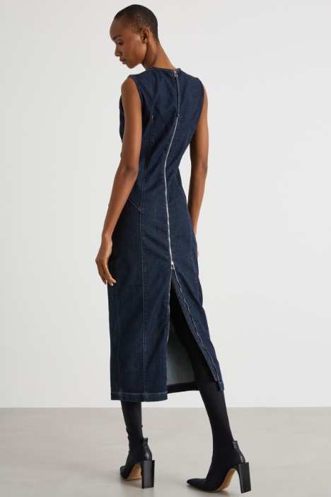 Abito smanicato in jeans