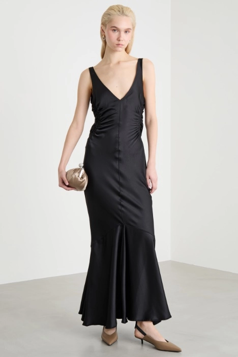 Satin maxi dress - Intrend