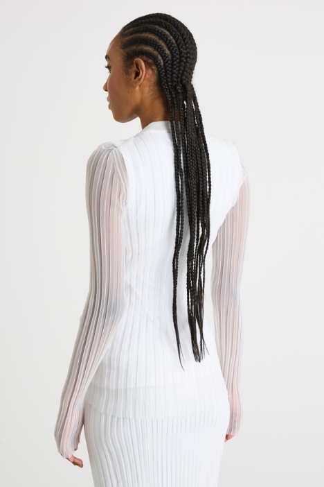 Maglia aderente con top abbinato