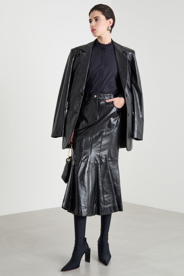 Falda sirena de napa Intrend