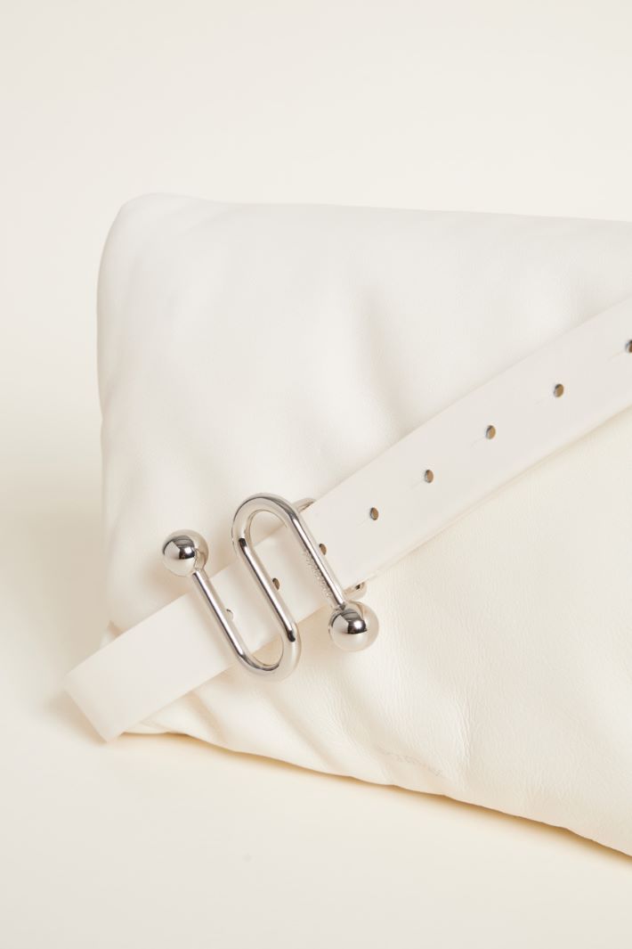 Padded nappa leather shoulder bag Intrend - 4