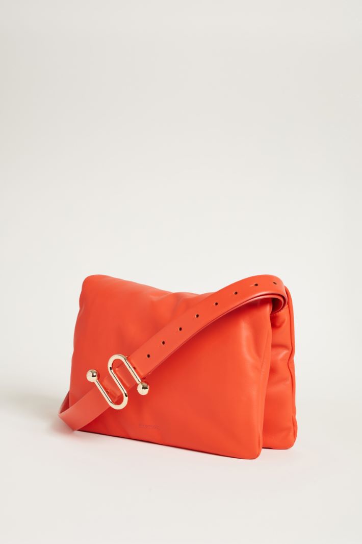 Borsa tracolla in nappa imbottita Intrend - 2