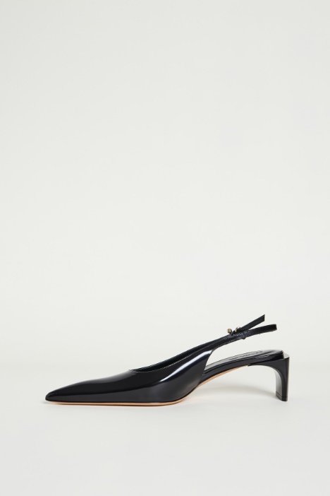 Slingback a punta