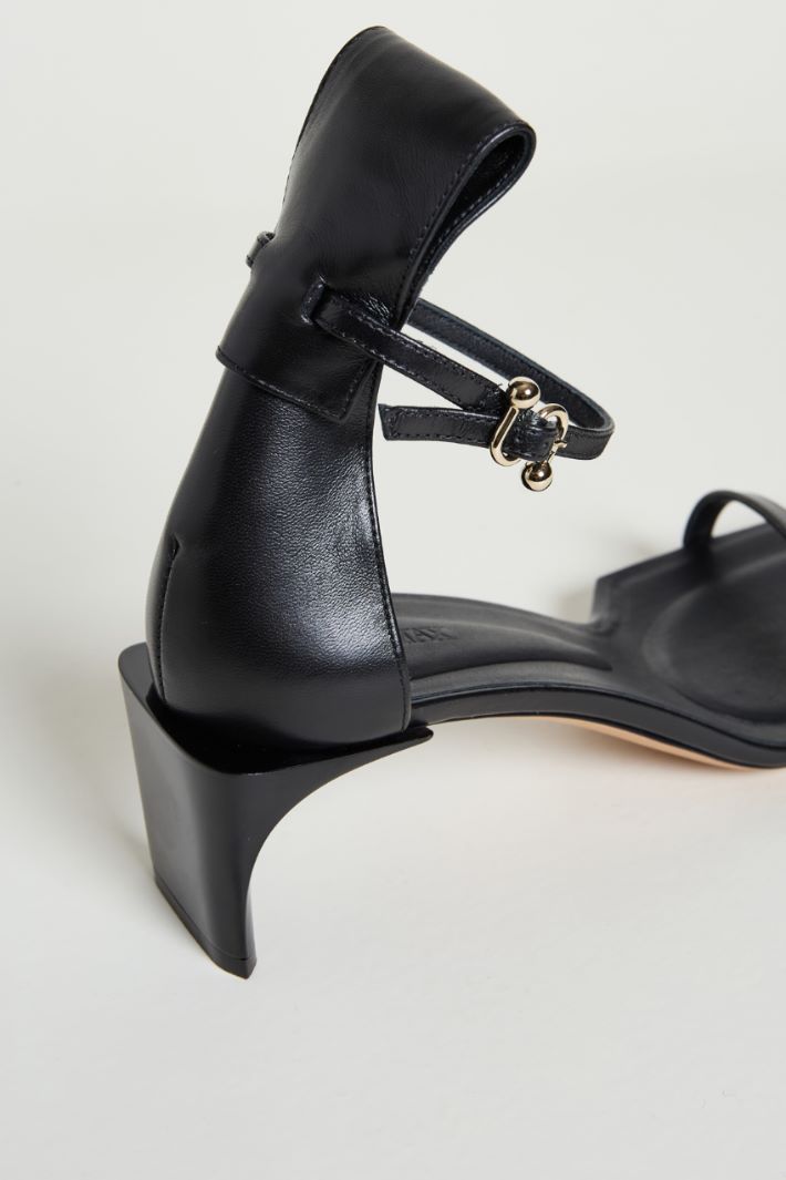 Ankle-strap sandals Intrend - 4