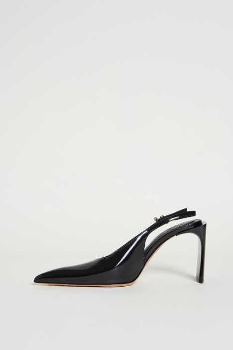 Slingback a punta in pelle