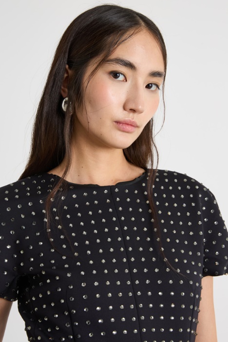 Abito girocollo con strass