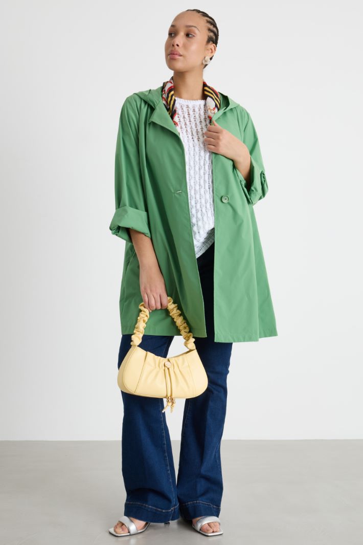 Water-repellent taffeta raincoat Intrend