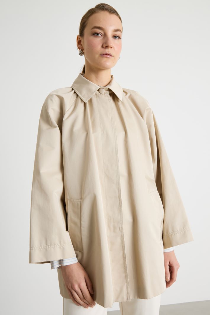 Impermeable de gabardina hidrófuga Intrend - 2