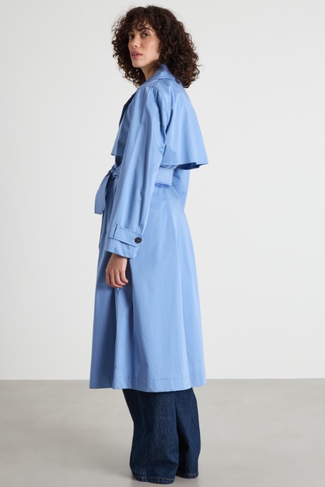 Trench cruzado de raso