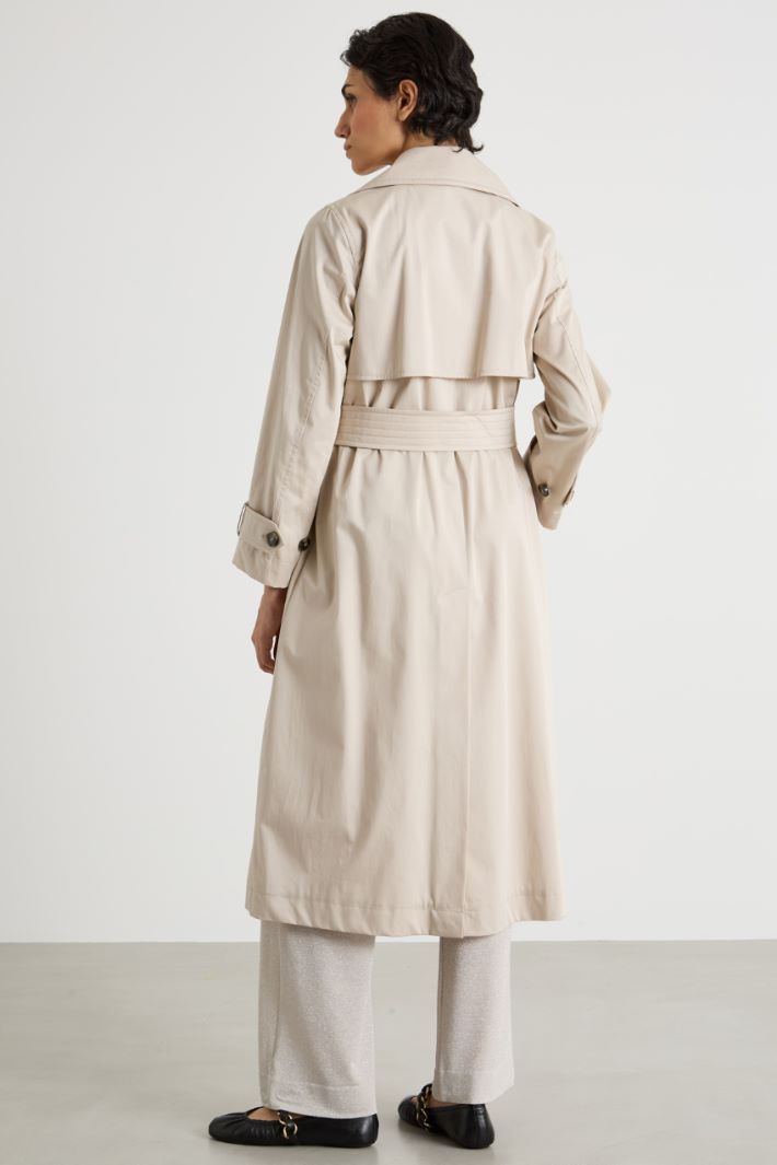 Double-breasted satin trench coat Intrend - 4