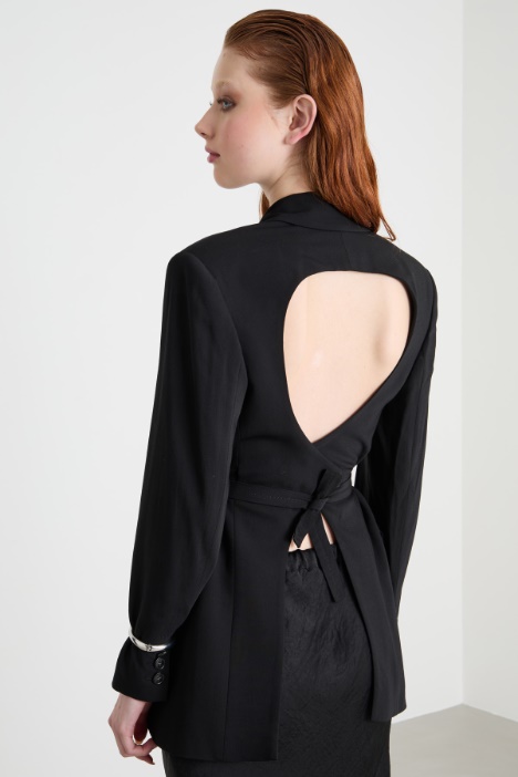 Blazer con cut-out e cintura