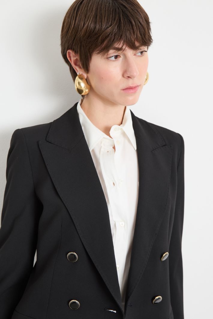 Fitted double-breasted blazer Intrend - 3