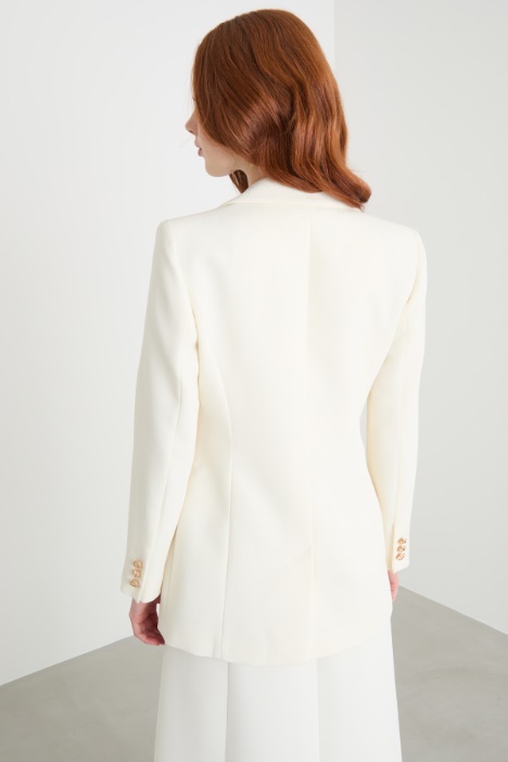 Blazer largo de raso mate