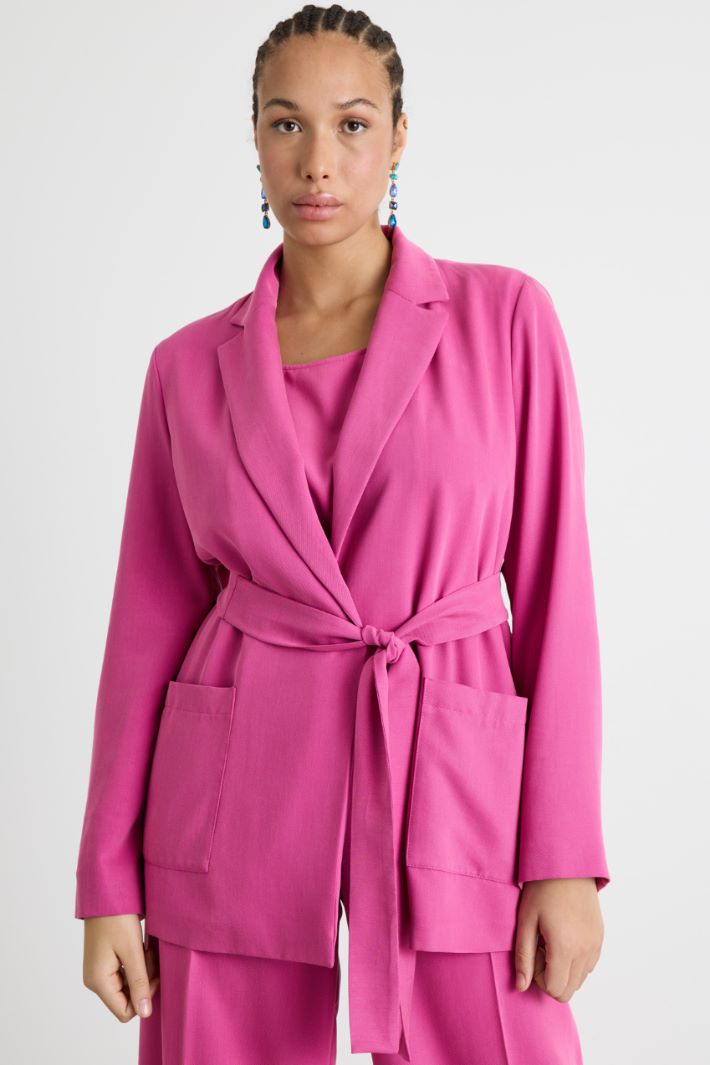 Blazer in twill con cintura Intrend - 2