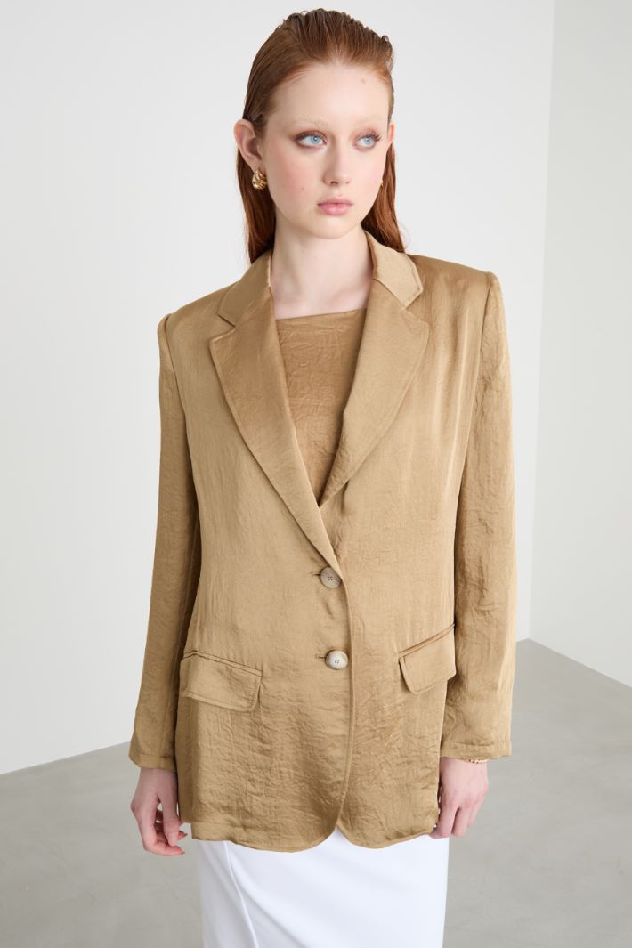 Crinkle-effect blazer Intrend - 2