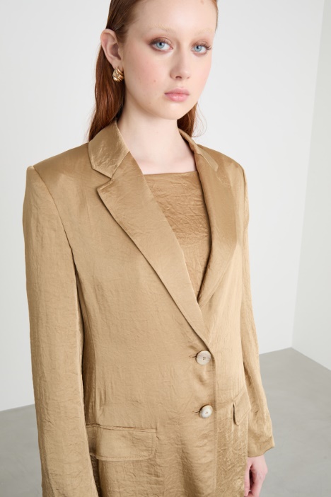Blazer con efecto crinkle