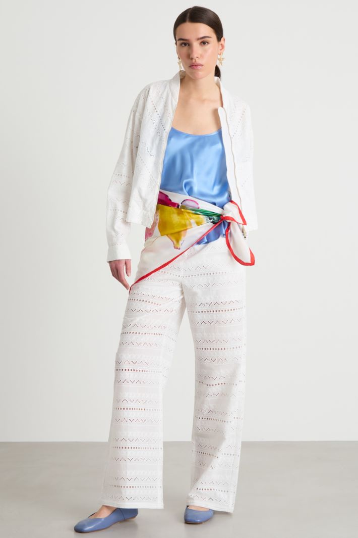 Broderie anglaise jacket Intrend