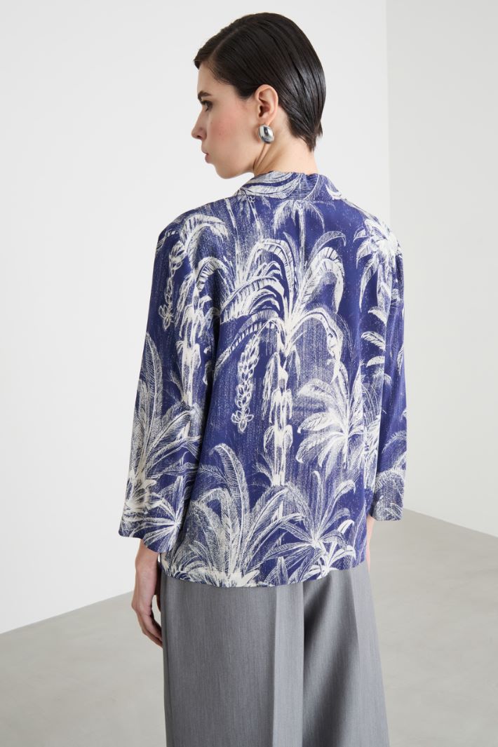 Blazer estampado con cinturón Intrend - 4