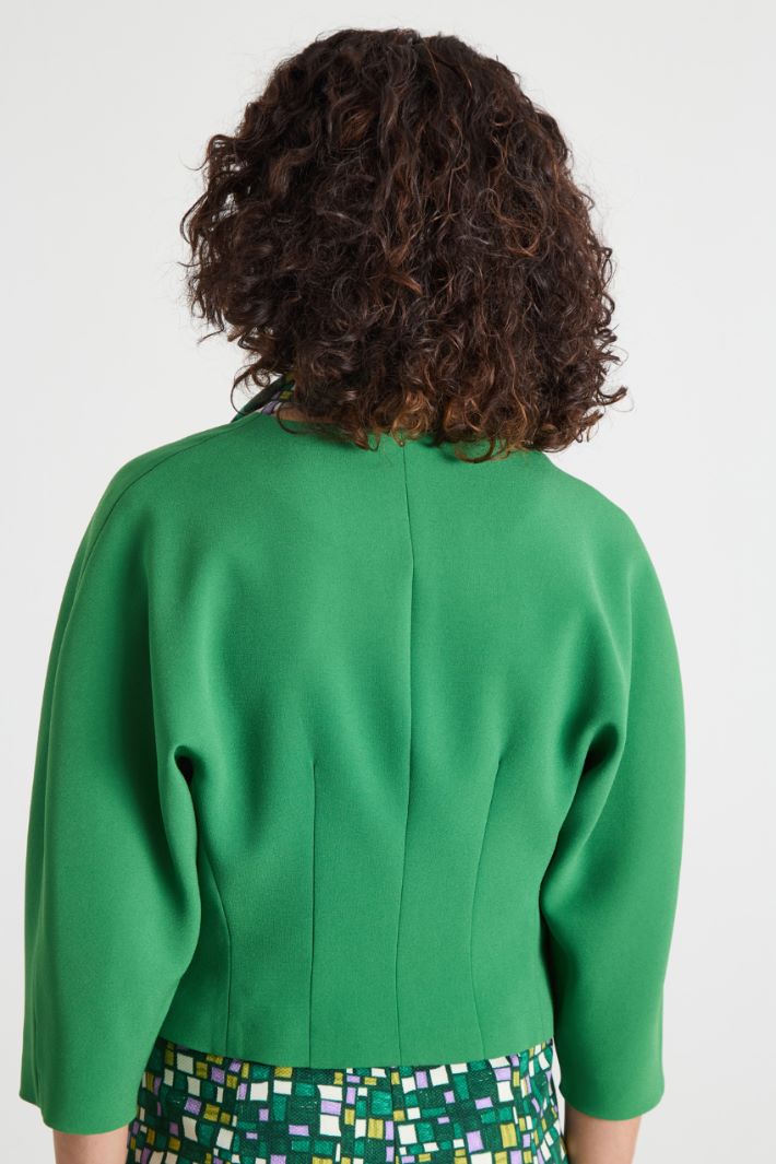 Giacca crop aderente in cady Intrend - 4