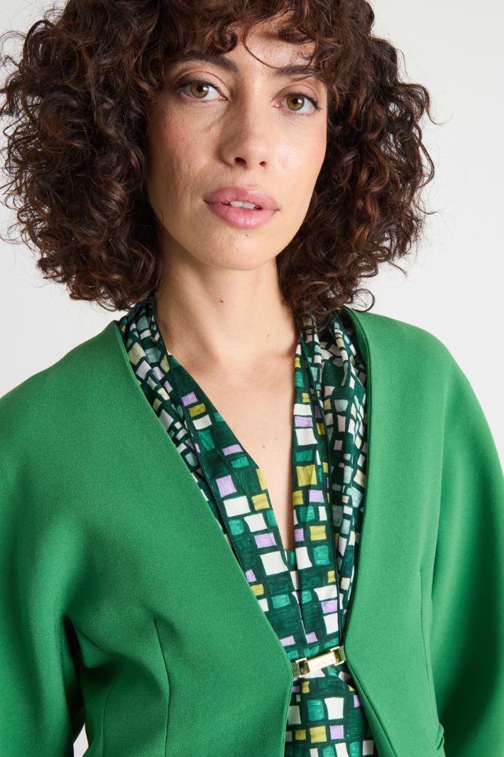 Giacca crop aderente in cady Intrend - 3