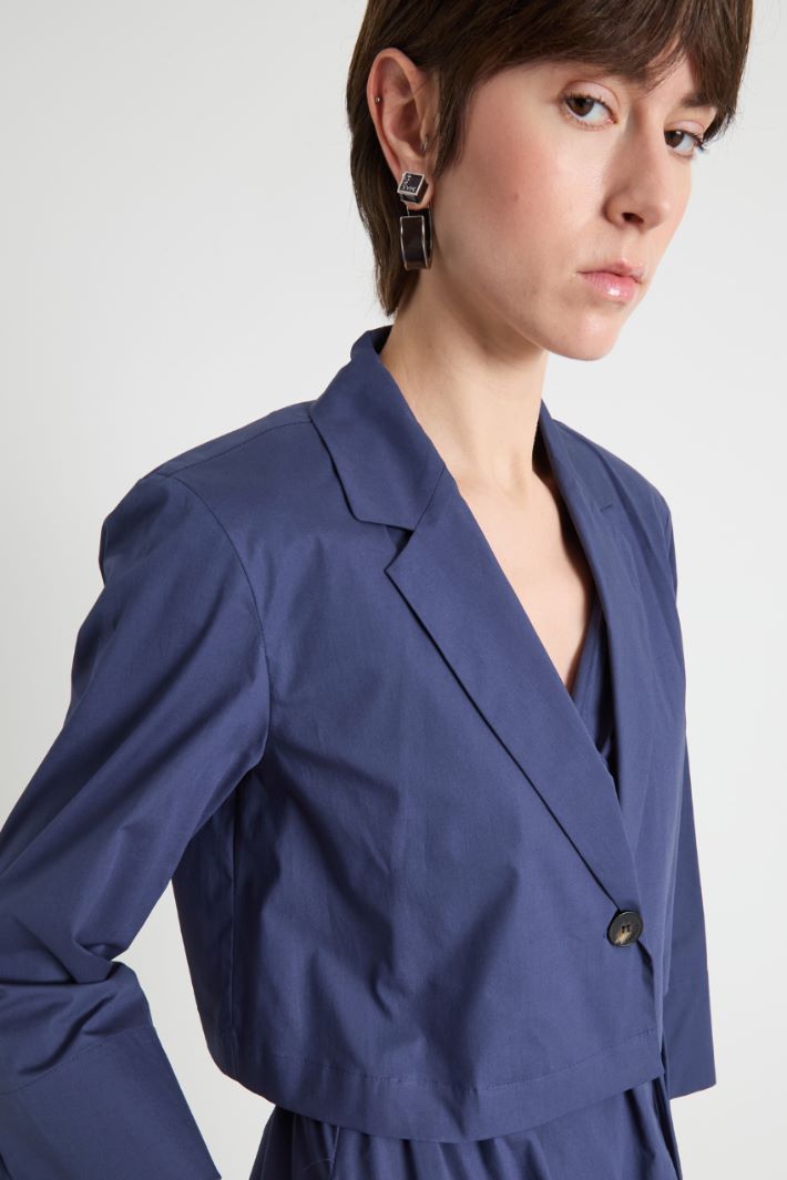 Cropped poplin blazer Intrend - 3
