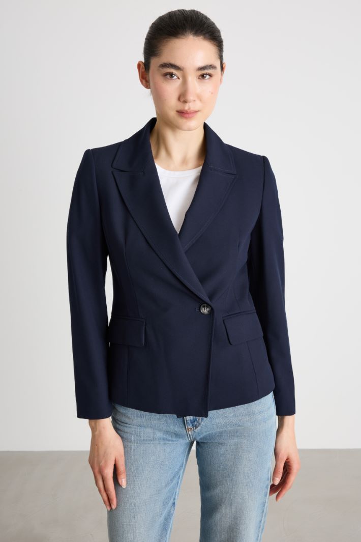 Asymmetric double-breasted blazer Intrend - 2