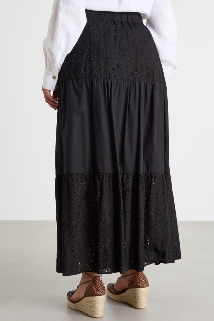Broderie anglaise-hem long skirt Intrend - 4