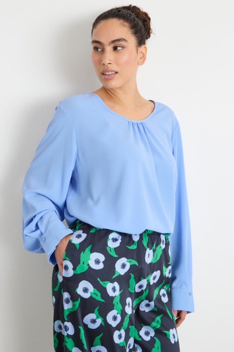 Blouse in fluid fabric Intrend