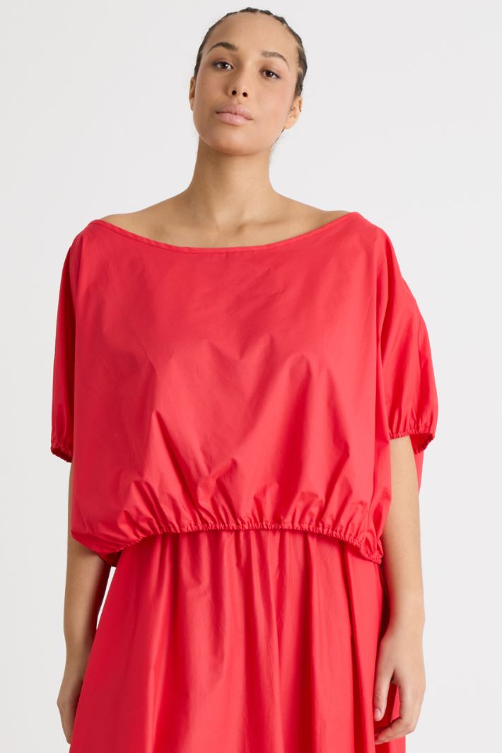 Wide boat-neck cropped blouse Intrend - 2