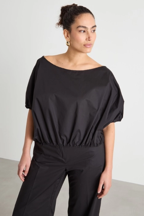 Wide boat-neck cropped blouse - Intrend