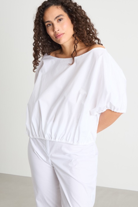 Wide boat-neck cropped blouse Intrend