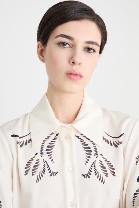 Blusa in raso stampato