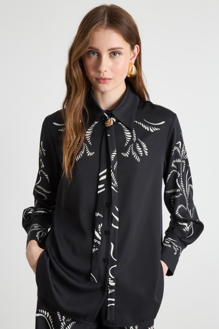 Blusa in raso stampato Intrend - 2