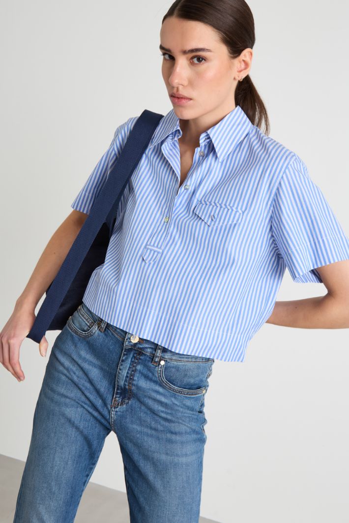Camisa crop de popelina Intrend - 2