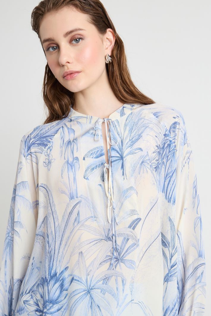 Blusa con colletto alla coreana Intrend - 3