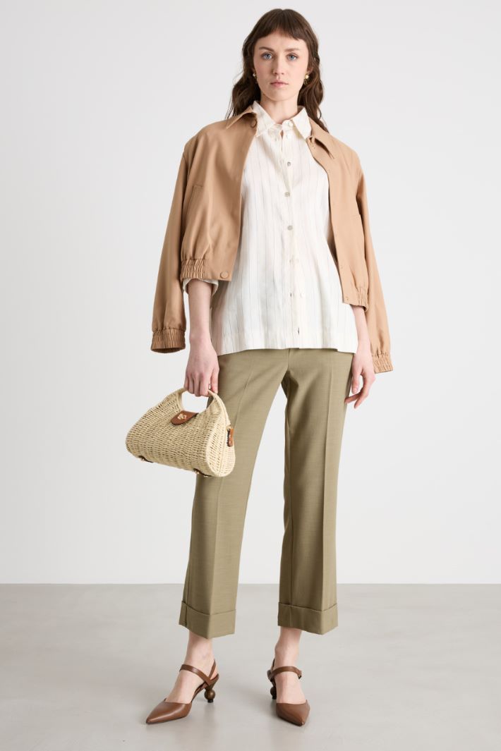 Straight-cut short-sleeved shirt Intrend