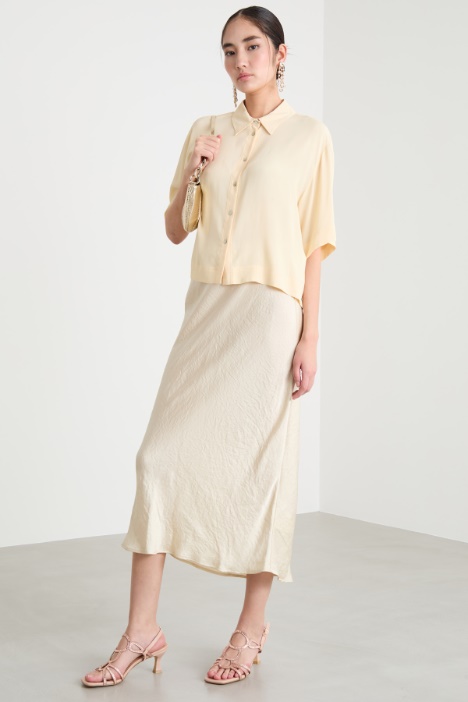 Camicia boxy a maniche corte Intrend