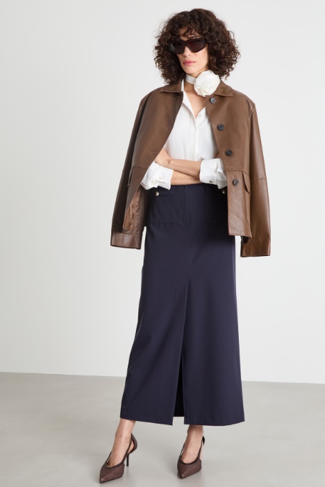 Flower-appliqué crepe blouse Intrend