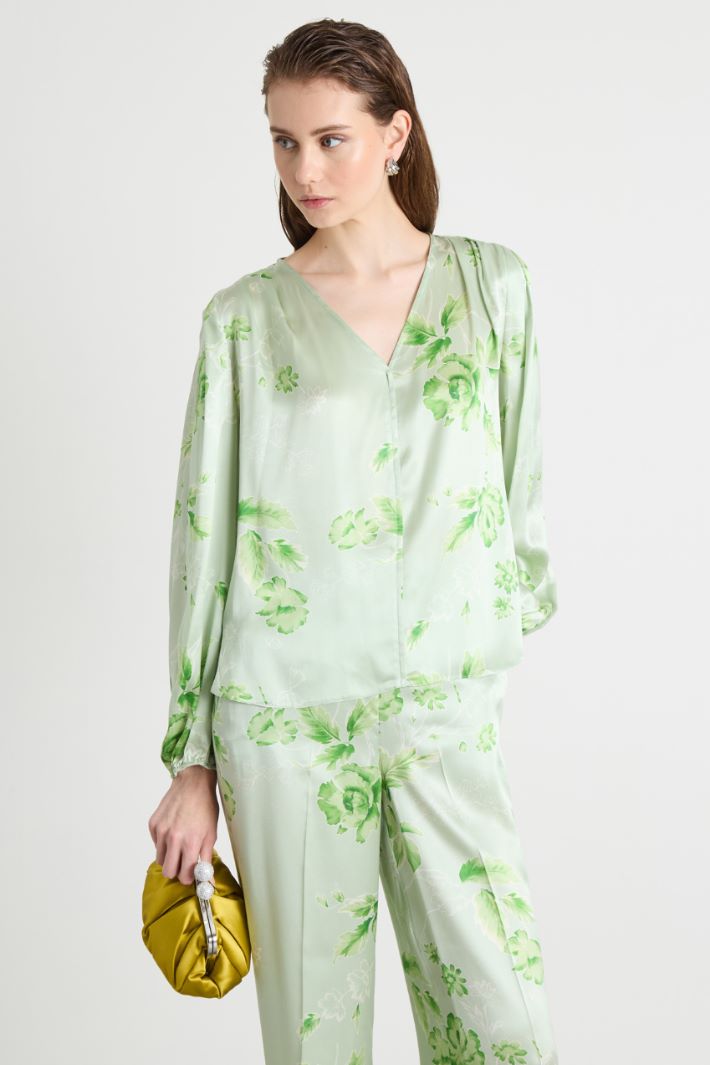 V-neck blouse Intrend - 2