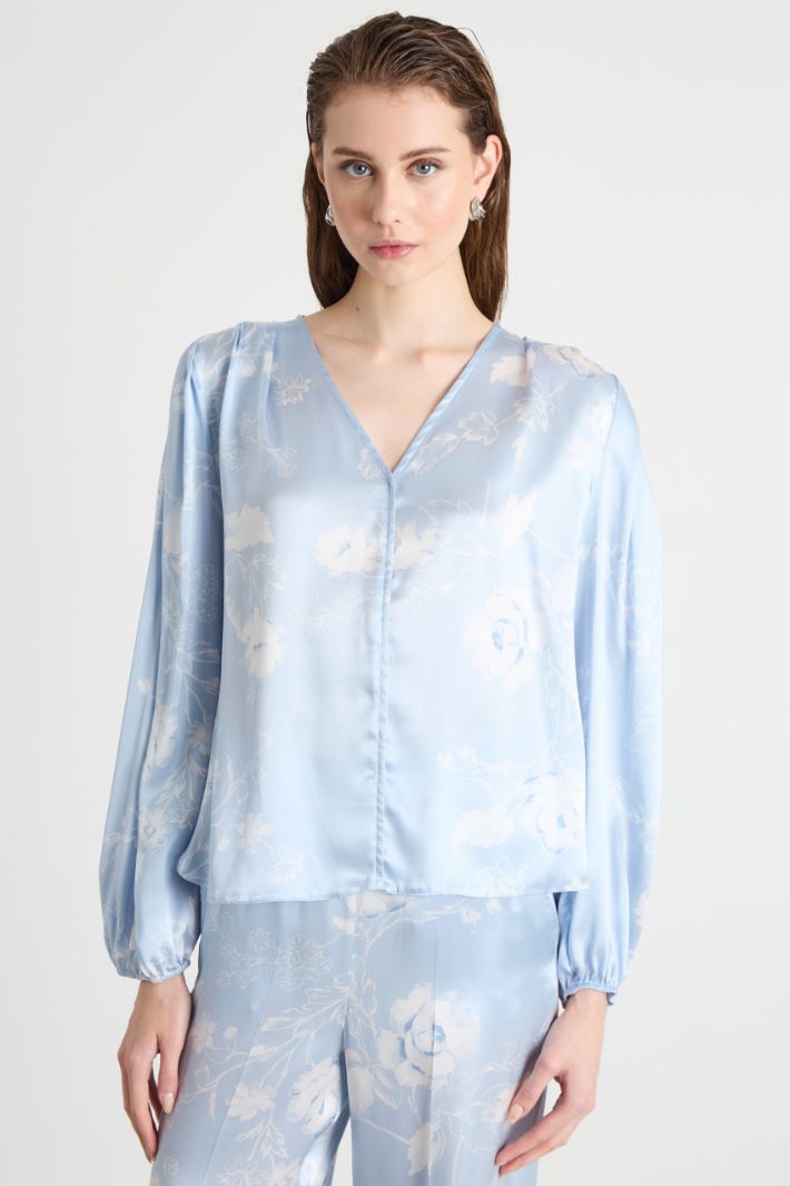 V-neck blouse Intrend - 2
