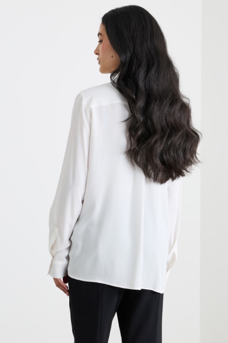 Camicia ampia con tasche