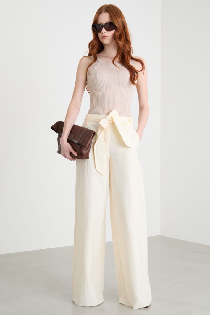 Belted palazzo trousers Intrend