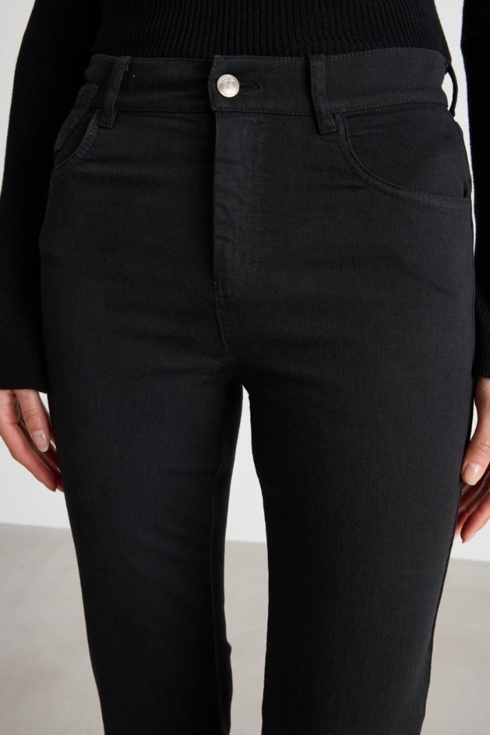 Slim-fit trousers Intrend - 3