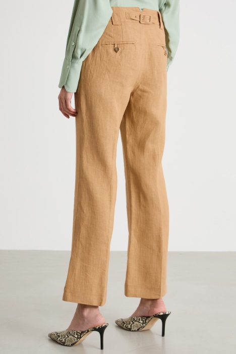 Pantalone flare